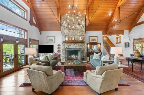 536 Hawk Mountain Road Lake Toxaway NC 28747