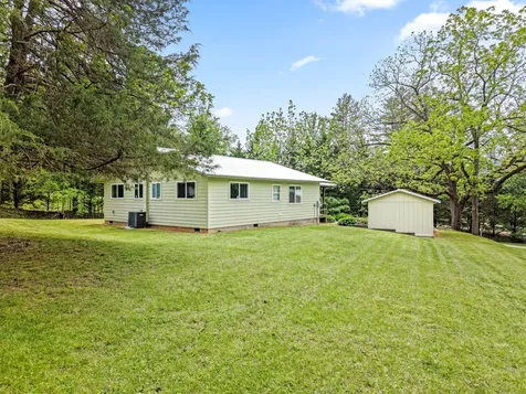 19 Quail Ridge Trail Franklin NC 28734