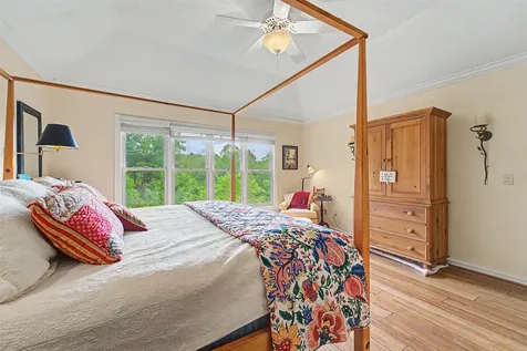 29 Cottage Drive Sapphire NC 28774