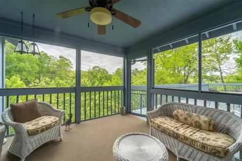29 Cottage Drive Sapphire NC 28774