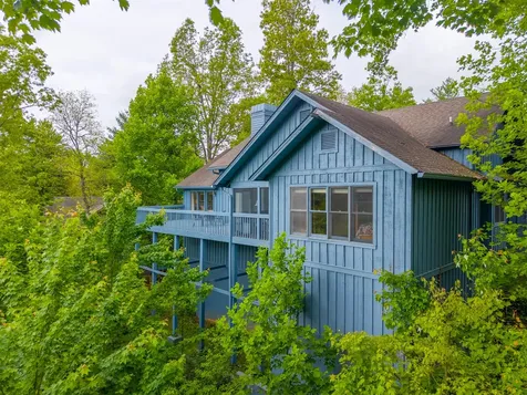 29 Cottage Drive Sapphire NC 28774