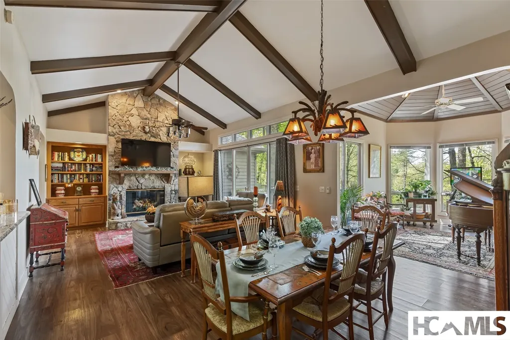 21 Laurel Wood Court Sapphire NC 28774