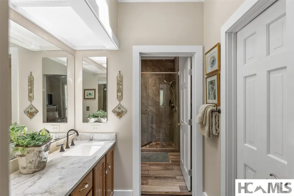 21 Laurel Wood Court Sapphire NC 28774