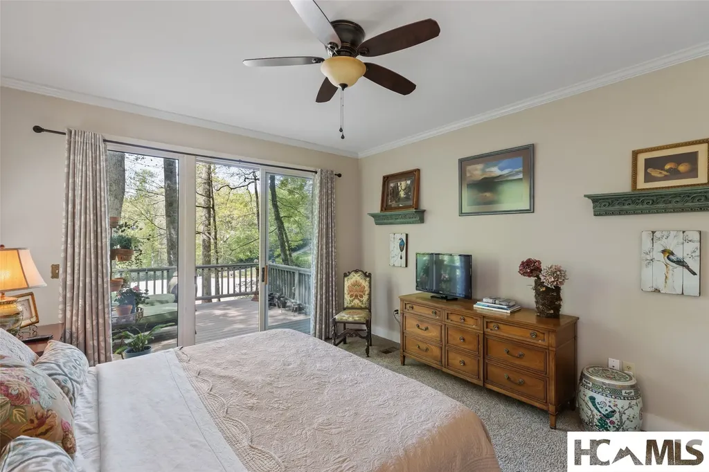 21 Laurel Wood Court Sapphire NC 28774