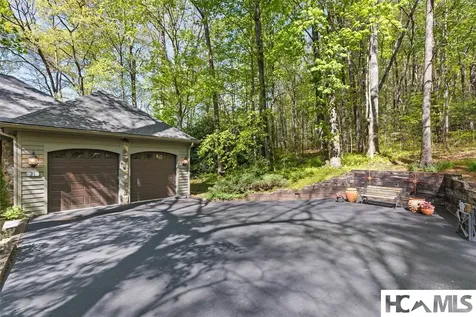 21 Laurel Wood Court Sapphire NC 28774