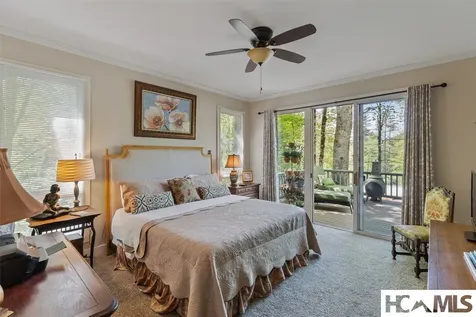 21 Laurel Wood Court Sapphire NC 28774