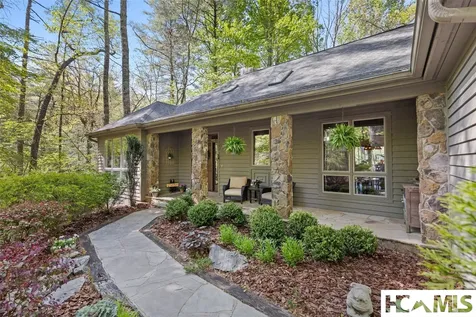 21 Laurel Wood Court Sapphire NC 28774