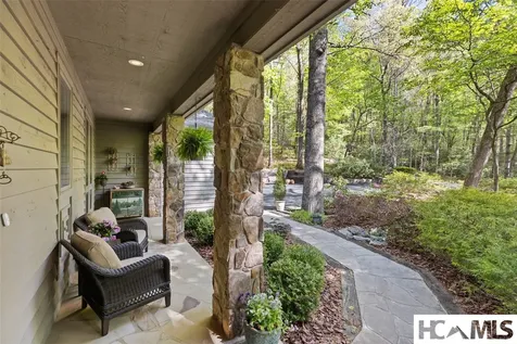 21 Laurel Wood Court Sapphire NC 28774