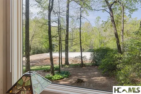 21 Laurel Wood Court Sapphire NC 28774