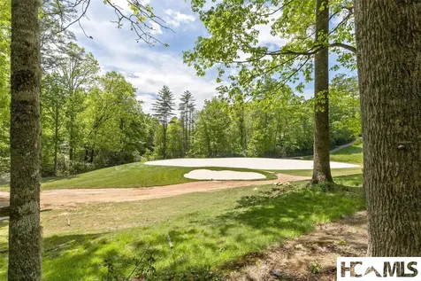 21 Laurel Wood Court Sapphire NC 28774
