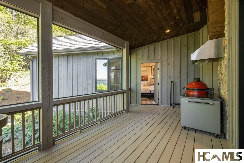 1545 Nix Mountain Road Sapphire NC 28774