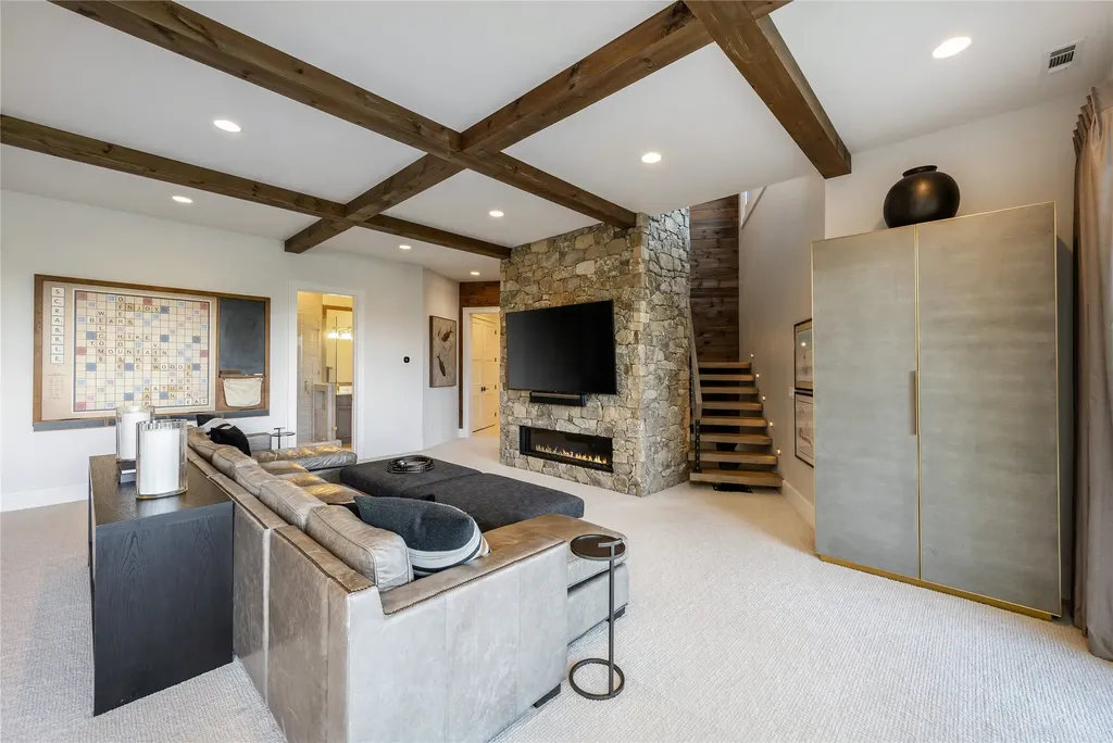 1545 Nix Mountain Road Sapphire NC 28774