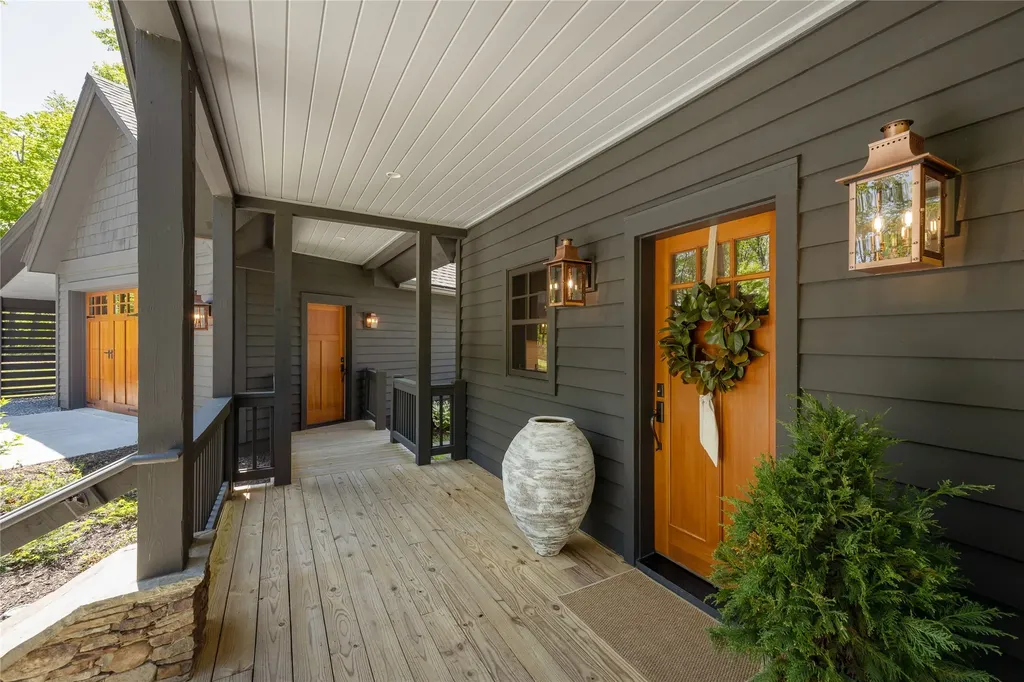 336 Firesong Lane Glenville NC 28736