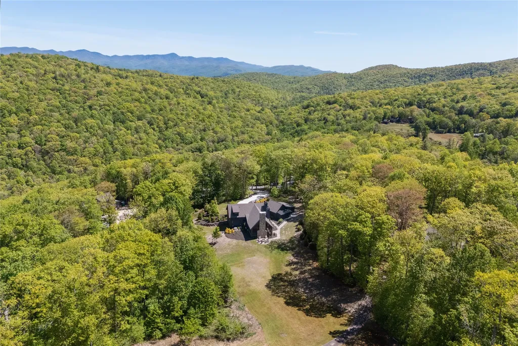 336 Firesong Lane Glenville NC 28736