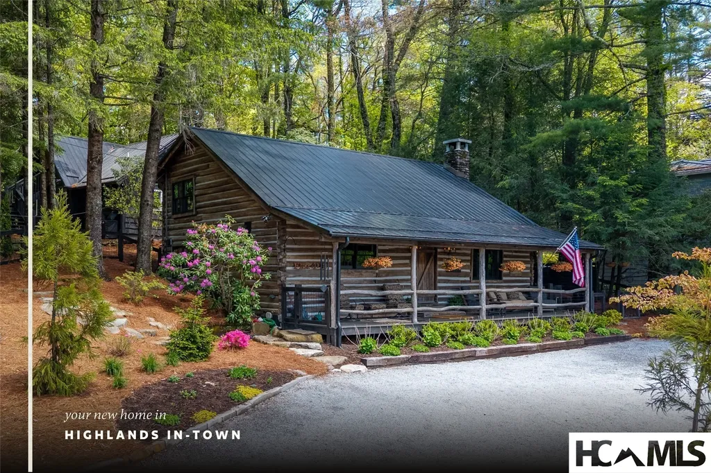 472 Chestnut Street Highlands NC 28741