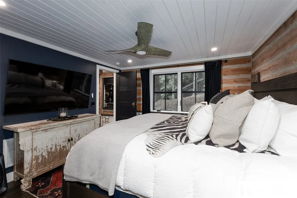 472 Chestnut Street Highlands NC 28741