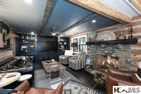 472 Chestnut Street Highlands NC 28741