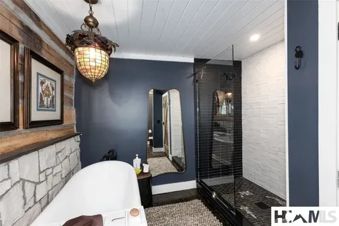 472 Chestnut Street Highlands NC 28741