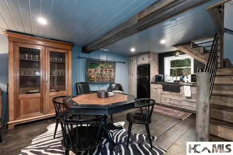 472 Chestnut Street Highlands NC 28741