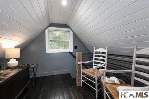 472 Chestnut Street Highlands NC 28741