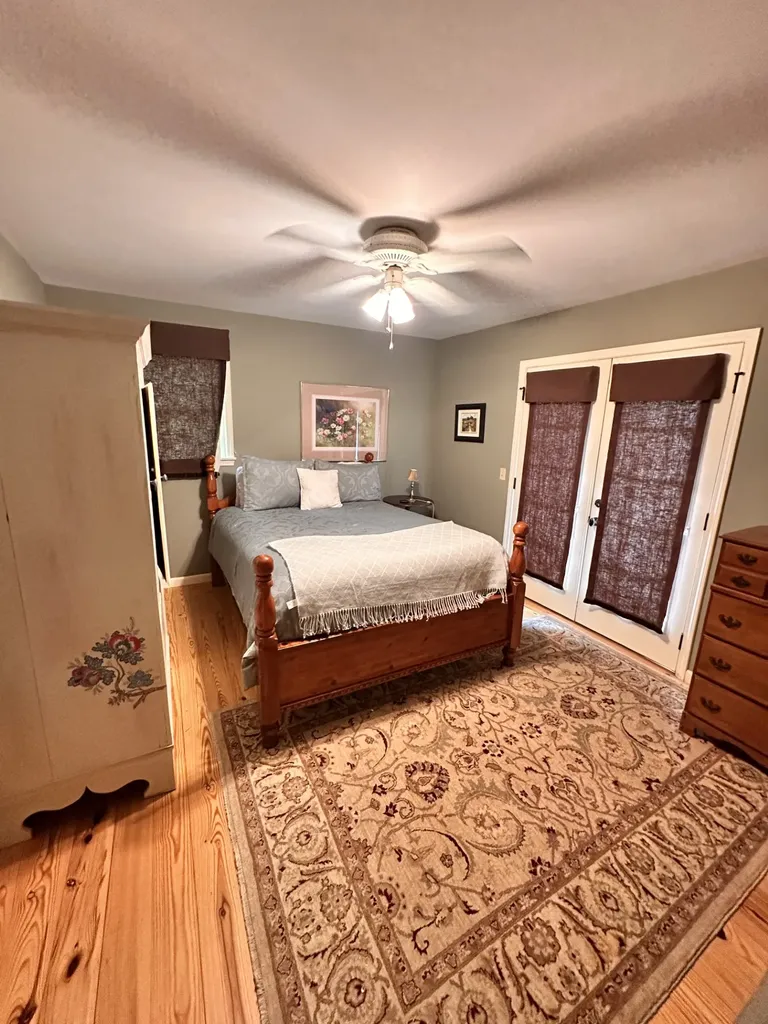 955 Big Bearpen Road Highlands NC 28741