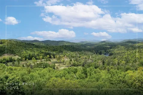 744 Old Wagon Trail Highlands NC 28741