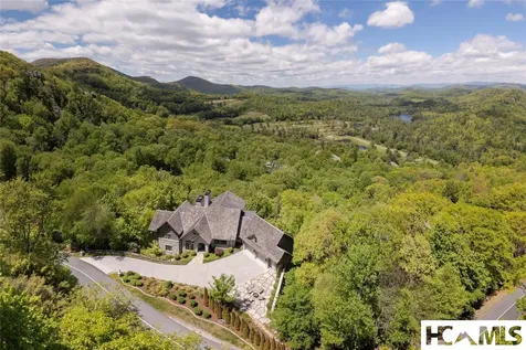 744 Old Wagon Trail Highlands NC 28741