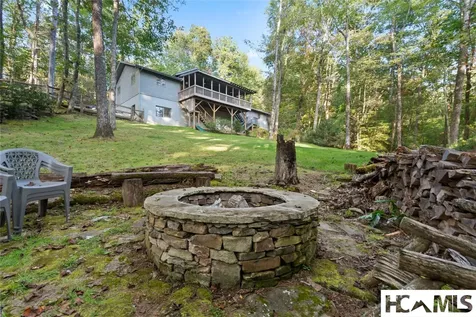 18 Horsepasture River Court Sapphire NC 28774