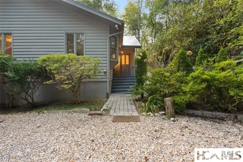 18 Horsepasture River Court Sapphire NC 28774