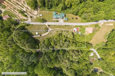 1606 Lloyd Hooper Road Cullowhee NC 28723