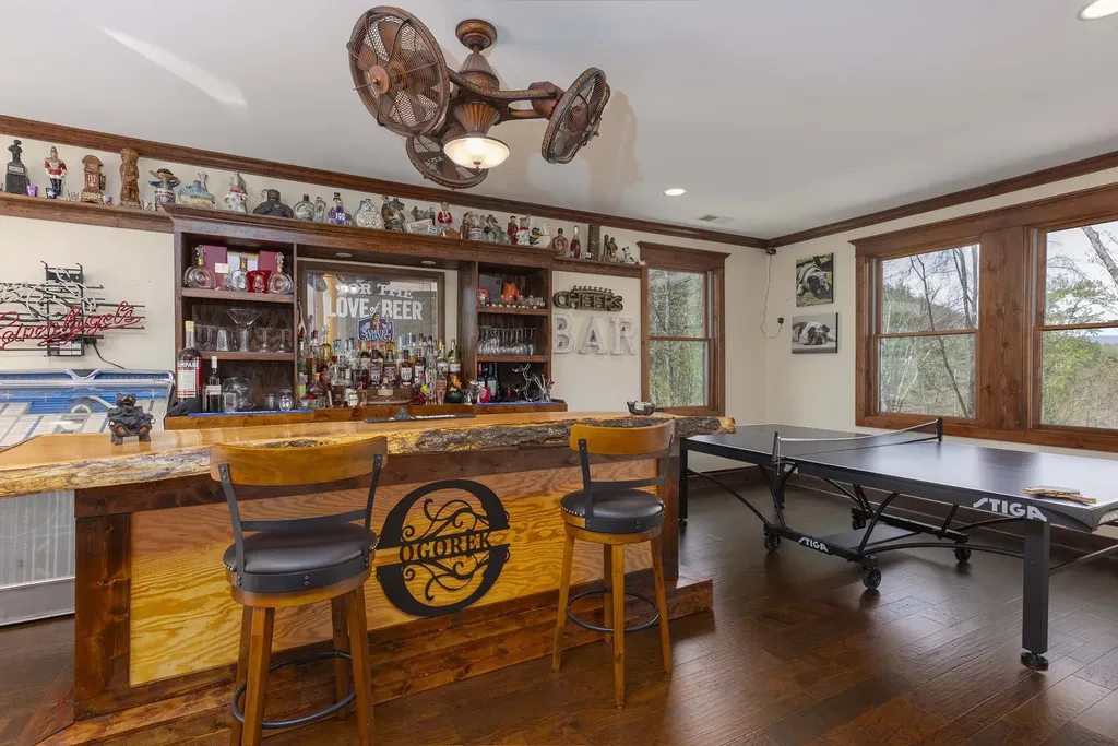 716 Pepper Vine Circle Brevard NC 28712