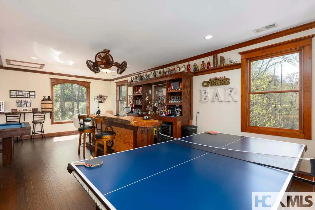 716 Pepper Vine Circle Brevard NC 28712