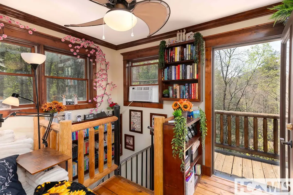 716 Pepper Vine Circle Brevard NC 28712