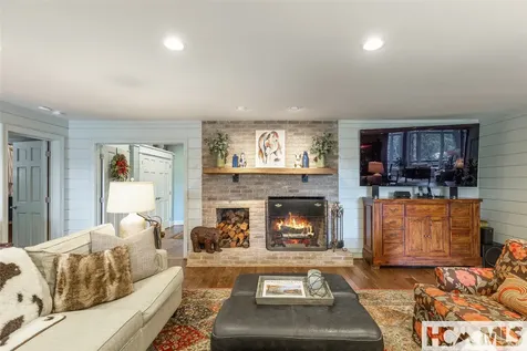 226 Sky Lake Drive Highlands NC 28741