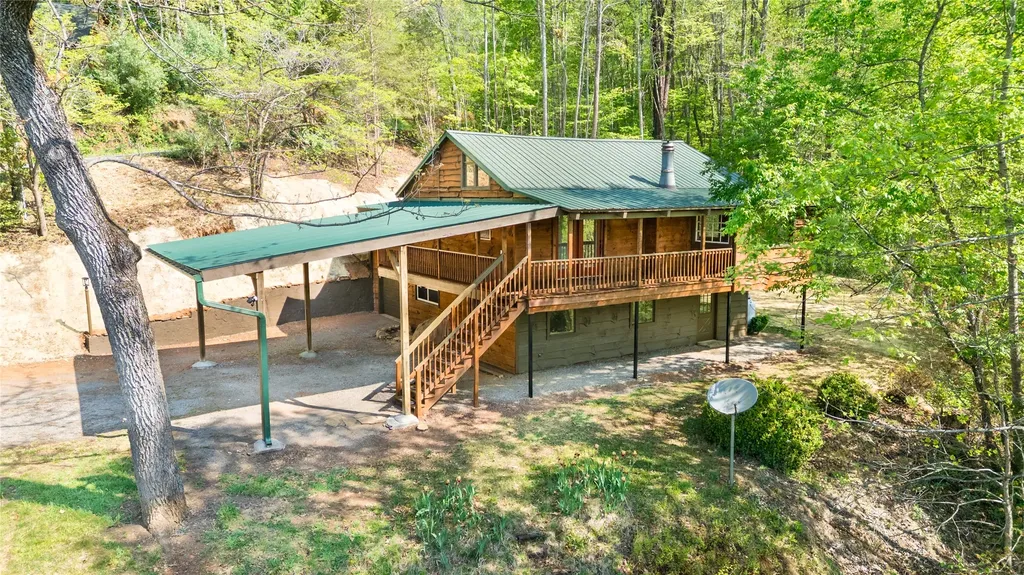298 Timbuktu Sylva NC 28779