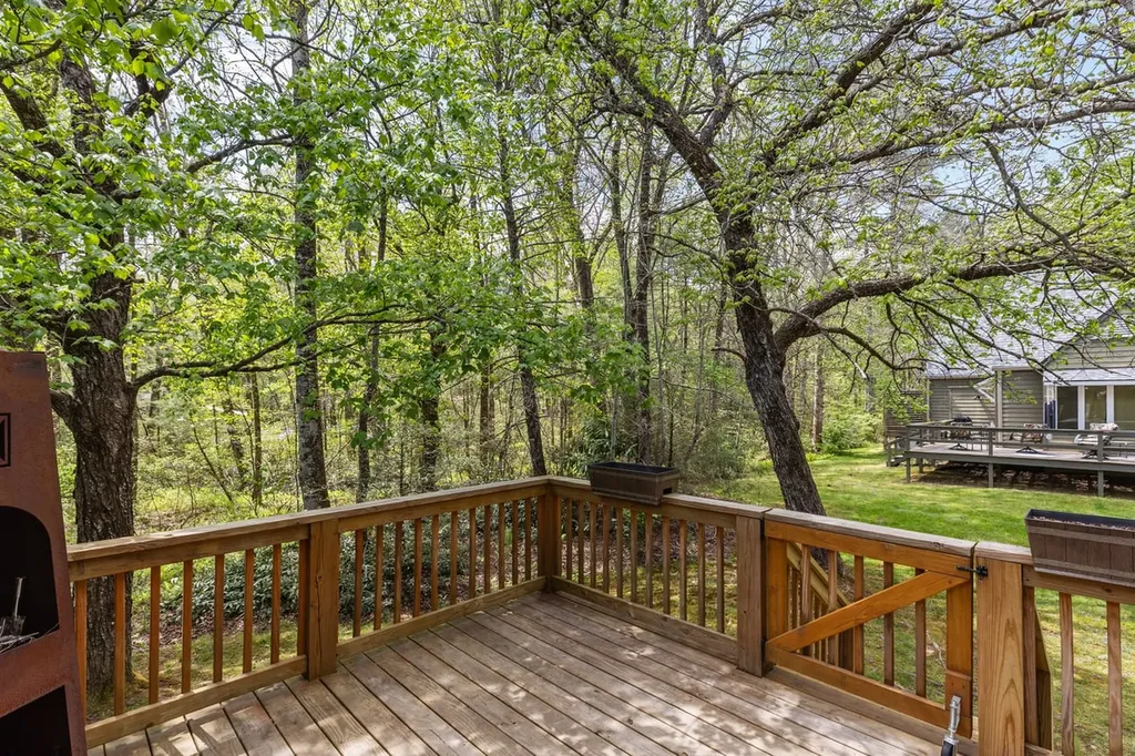 232 River Run Road Sapphire NC 28774