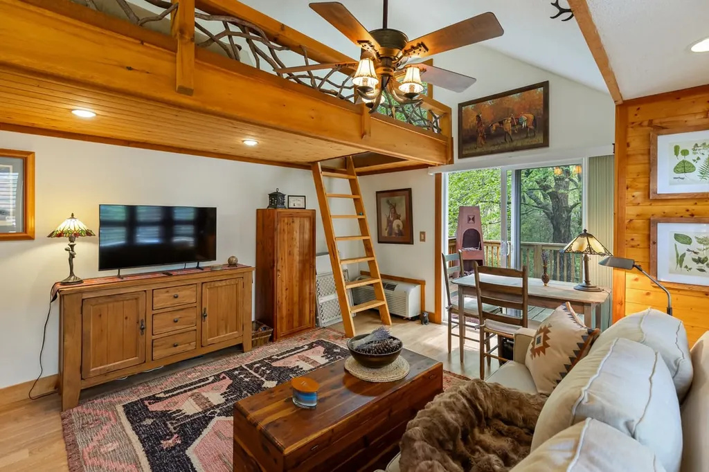 232 River Run Road Sapphire NC 28774