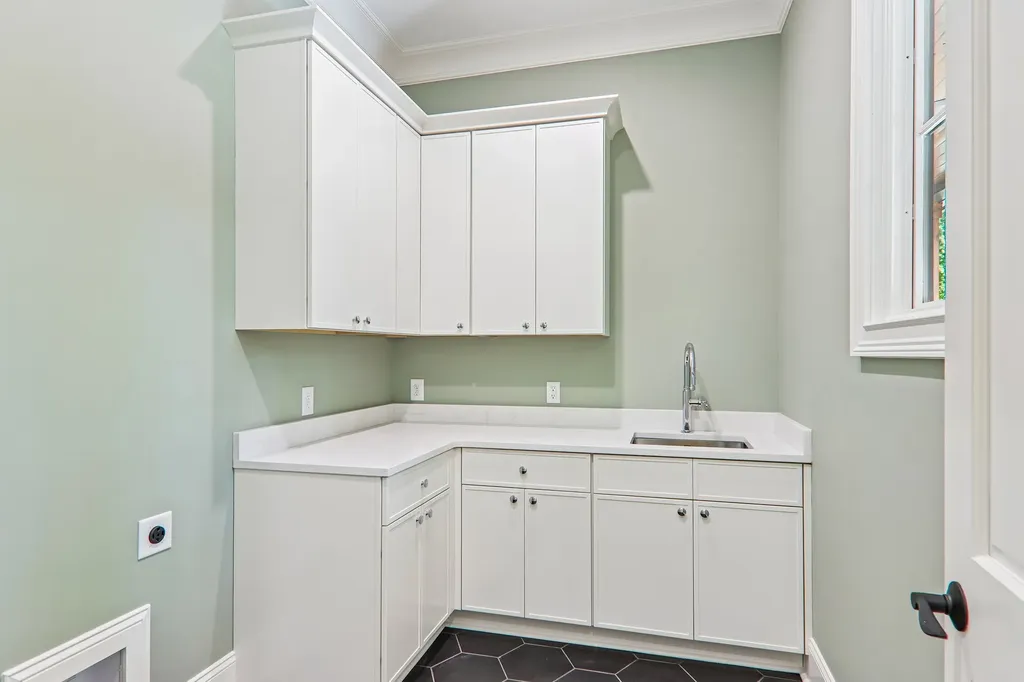 54 Forestland Road Cashiers NC 28717