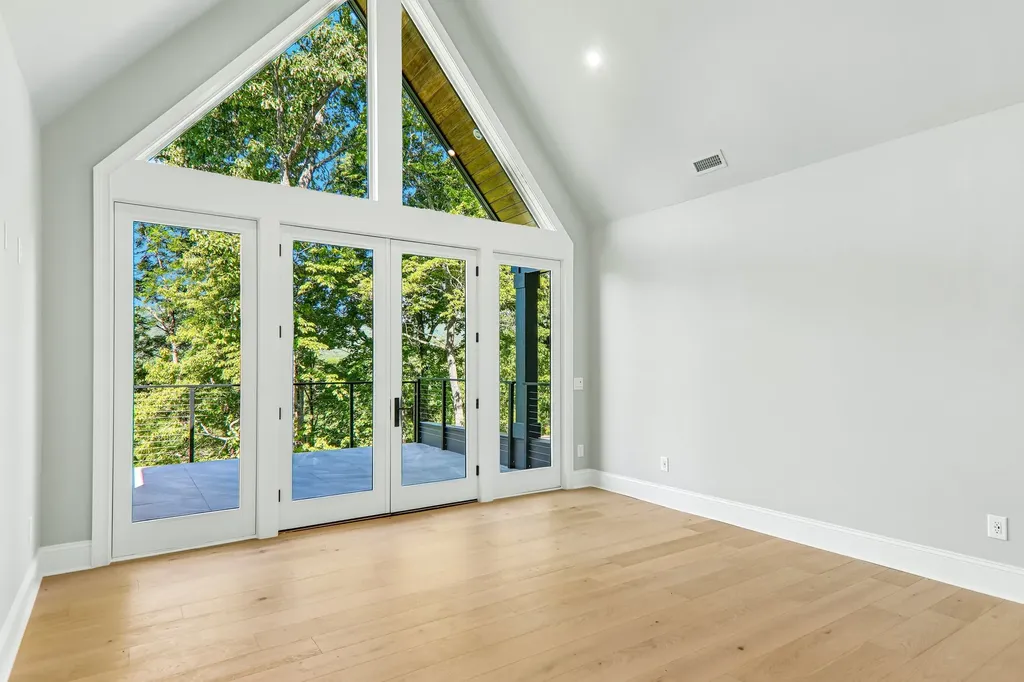 54 Forestland Road Cashiers NC 28717