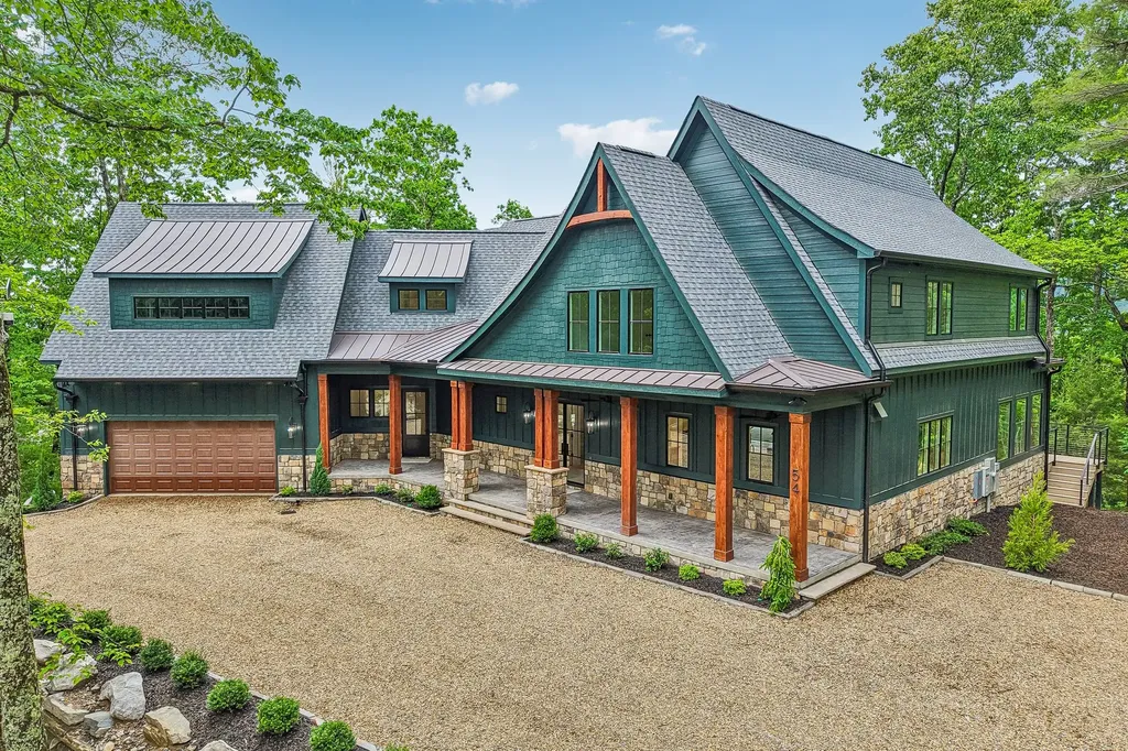 54 Forestland Road Cashiers NC 28717