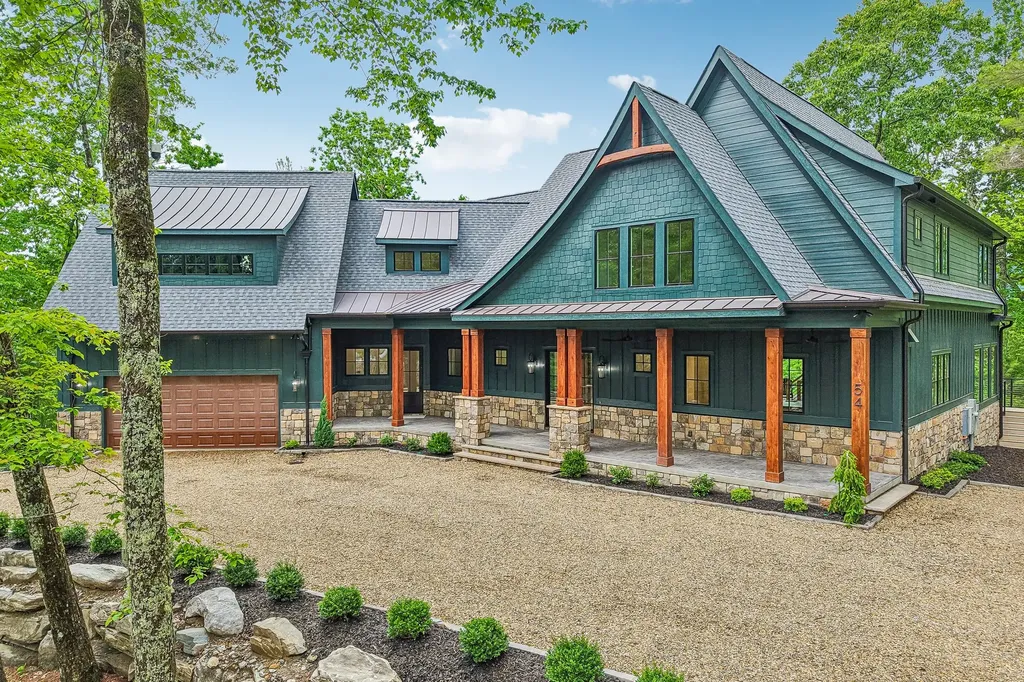 54 Forestland Road Cashiers NC 28717