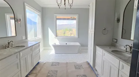 54 Forestland Road Cashiers NC 28717
