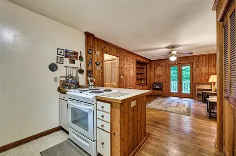 350 Old Orchard Road Highlands NC 28741