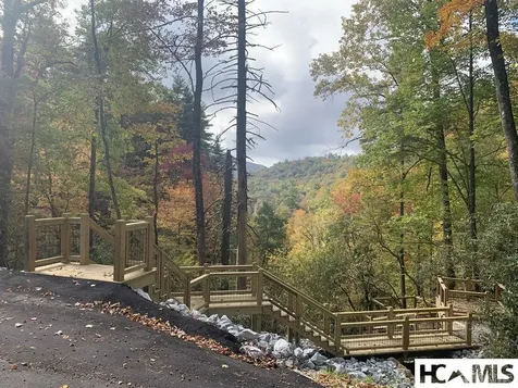 Lot 4 Saratay Falls Drive Cashiers NC 28717