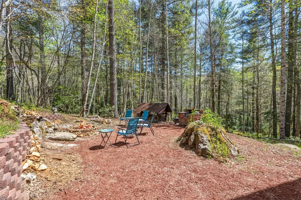 400 Cole Mountain Circle Highlands NC 28741