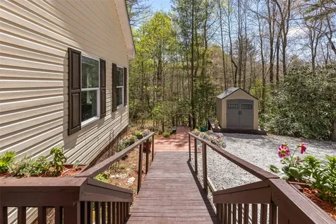 400 Cole Mountain Circle Highlands NC 28741