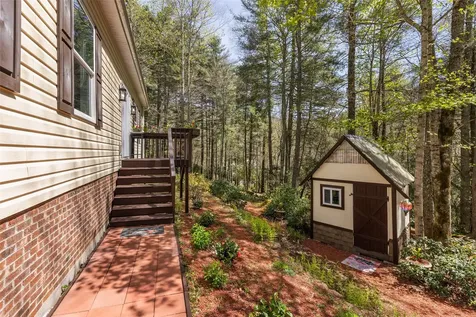 400 Cole Mountain Circle Highlands NC 28741