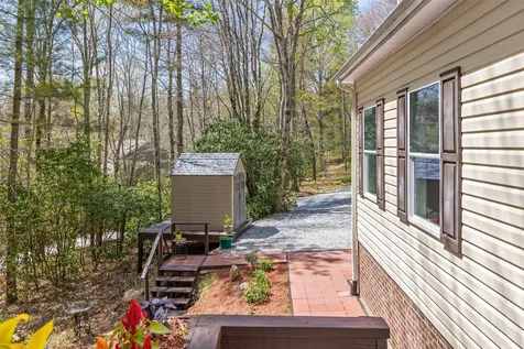 400 Cole Mountain Circle Highlands NC 28741