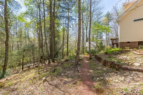 400 Cole Mountain Circle Highlands NC 28741