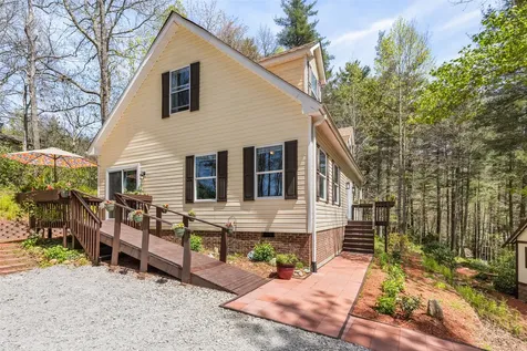 400 Cole Mountain Circle Highlands NC 28741